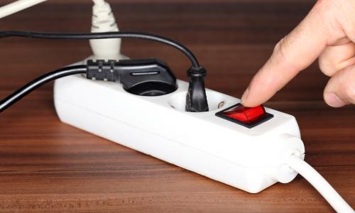 ЕНЕРГО-ПРО насърчава безопасното използване на електроуредите в дома